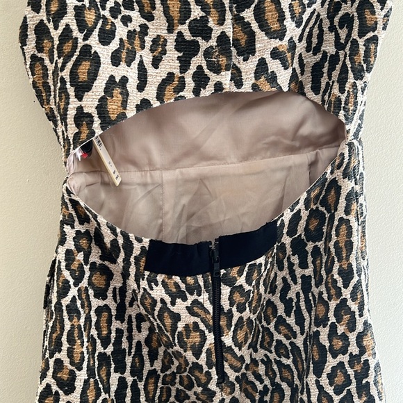 NWT- Alice + Olivia Leopard Print Sleeveless cut out back Dress - Picture 10 of 14